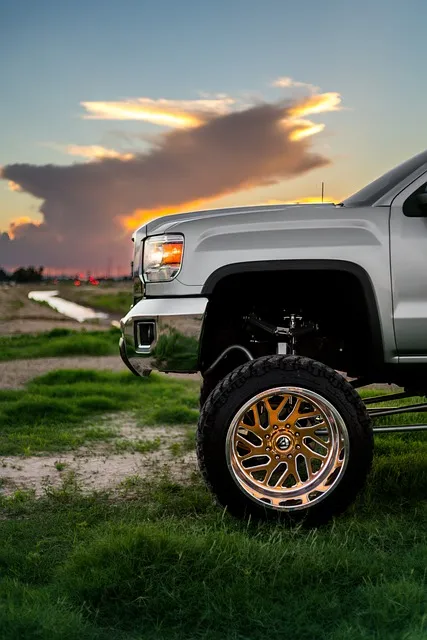 4x4-truck-640x480-90802808.jpeg