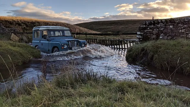 4x4-truck-640x480-76808781.jpeg