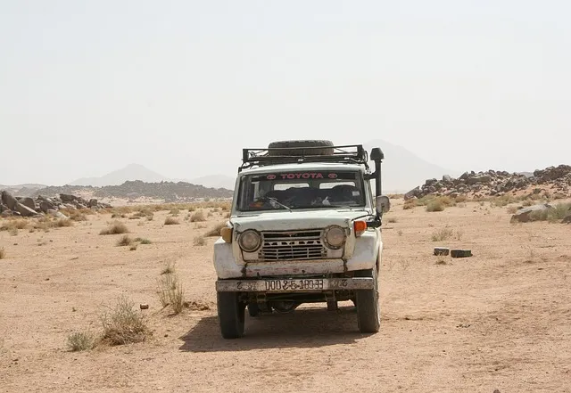 4x4-truck-640x480-6010889.jpeg