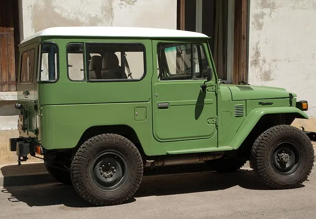 4x4-truck-640x480-30164227.jpeg