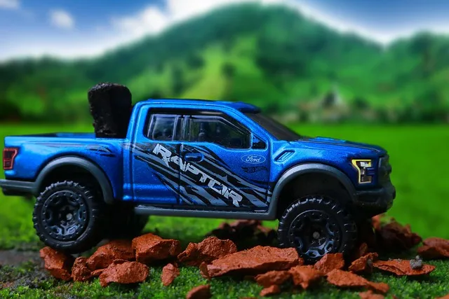4x4-truck-640x480-86108627.jpeg