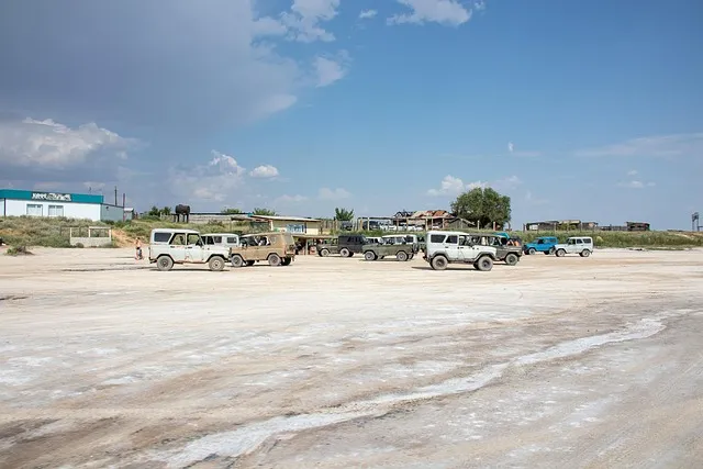 4x4-truck-640x480-6501096.jpeg